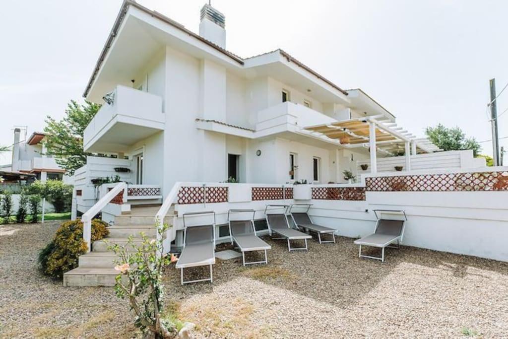 Laku Playa Villa Sant'Andrea  Exteriör bild